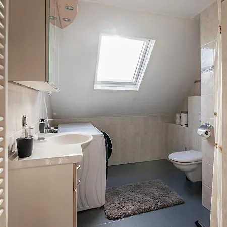 Bungalowpark - Delta 120 *